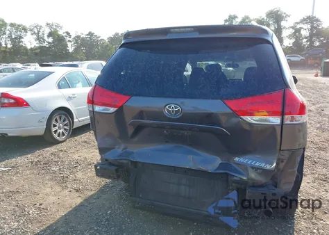 2013 Toyota Sienna Le V6 8 Passenger из США, поврежденный, VIN 5TDKK3DC7DS295982